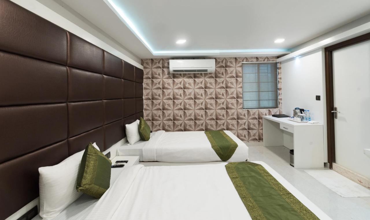 Treebo Trend Glorious Rim Rocks Palace Колката Екстериор снимка